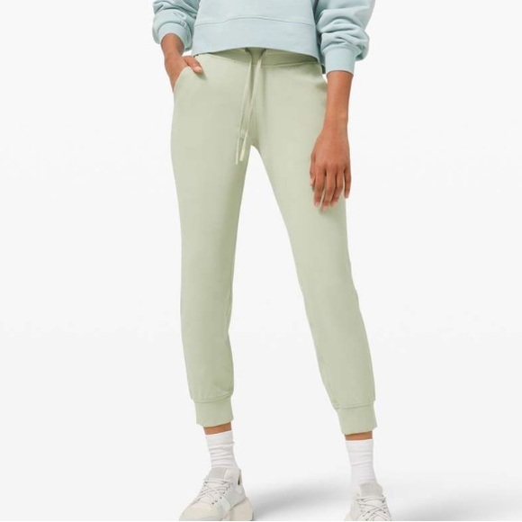 Lululemon Ready to Rulu 7/8 - Picture 4 of 4